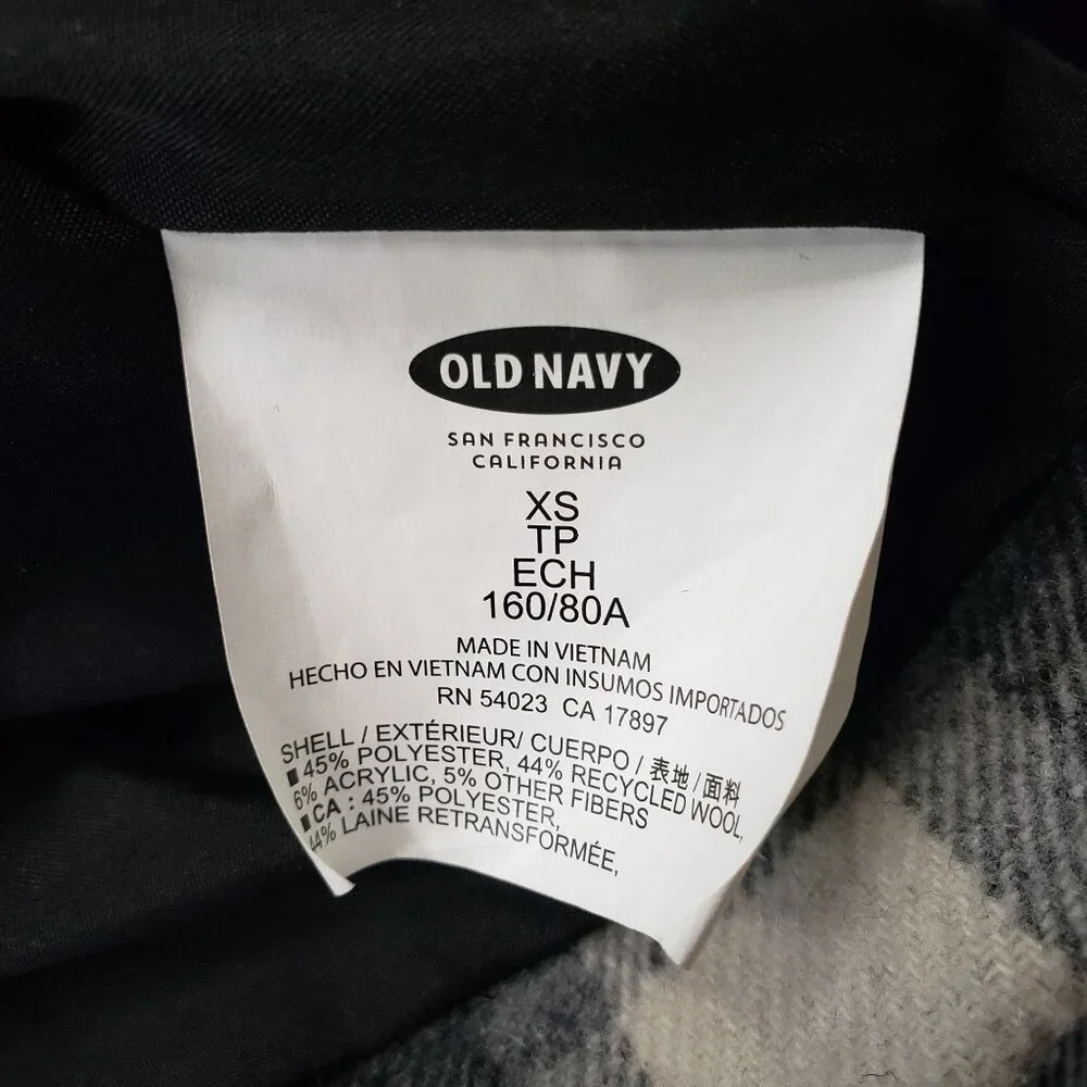 Old Navy XS Plaid Wool Blend Peacoat Black White Check Preppy Winter Warm Casual